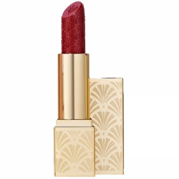 Estee Lauder Other - Estée Lauder Red Velvet Lipstick BRAND NEW AB3 Limited Edition Full Size